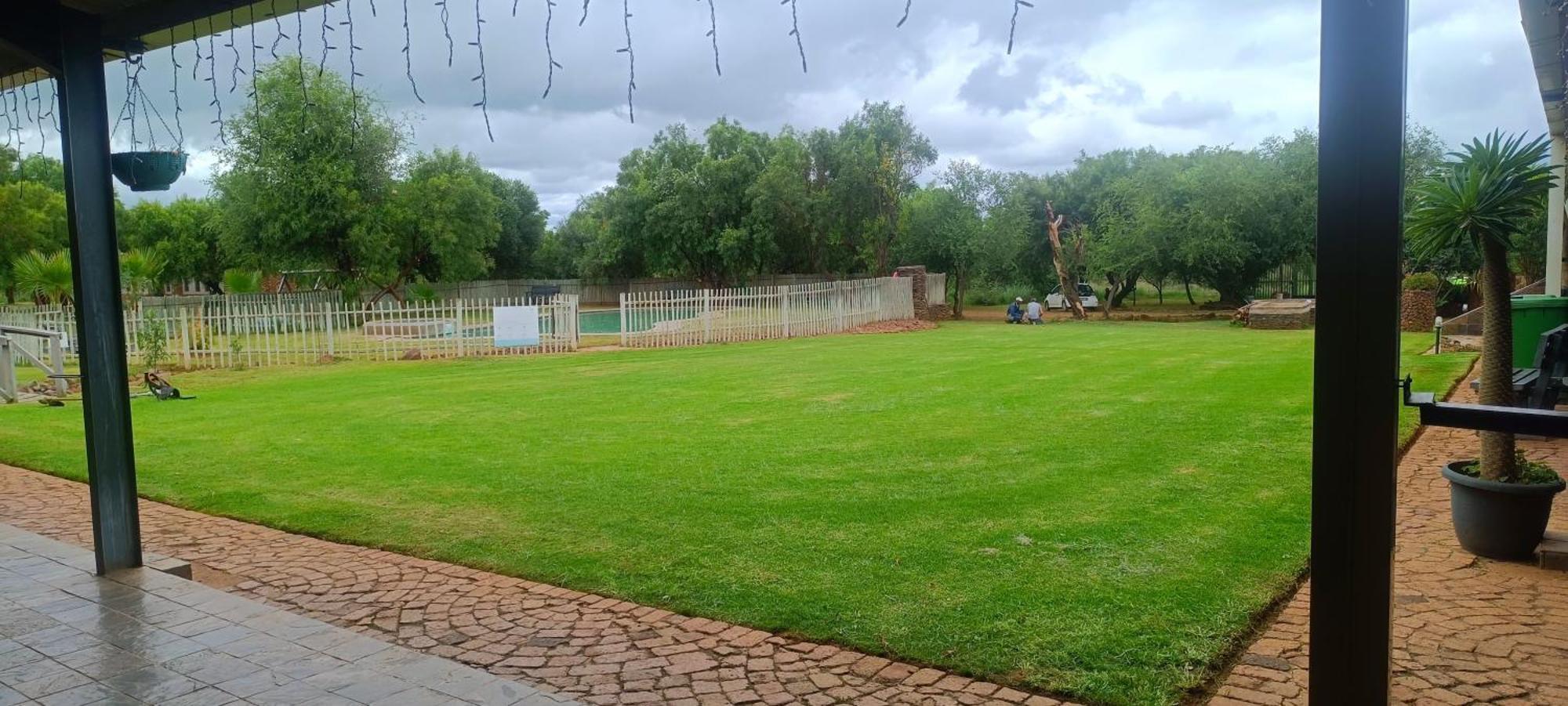 Kareespruit Game Ranch & Guest House Zeerust Exterior photo